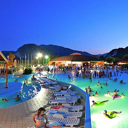 Mobile Homes Continental Campingvillage Fondotoce Di Verbania - Ilm03015-myf Hébergement de vacances *